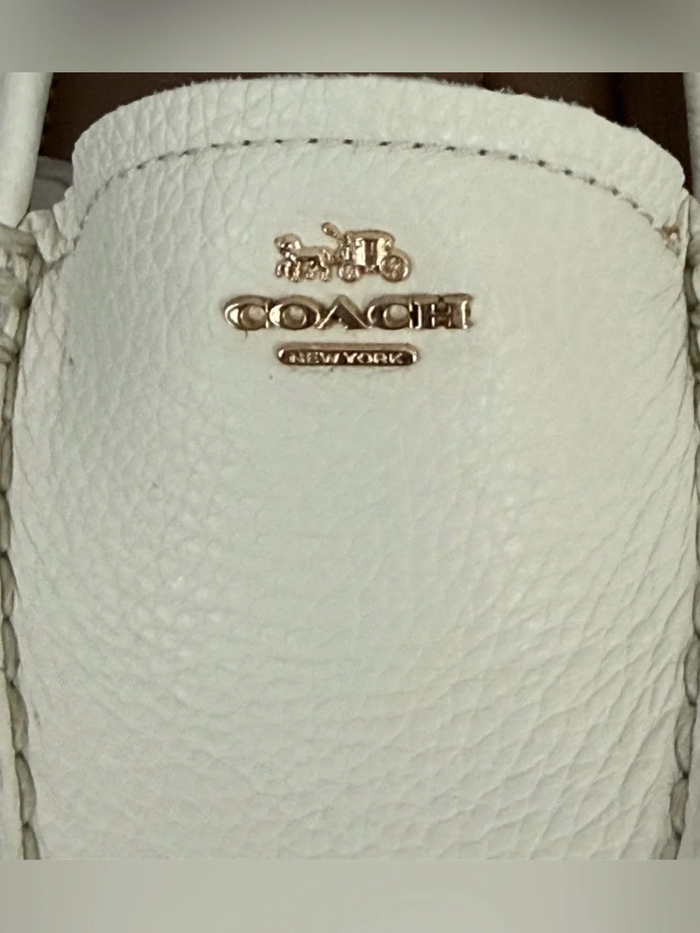 Coach Chalk Colored Pebbled Leather Driving Loafers w/Gold Logo 8.5M/EU 38.5 NIB